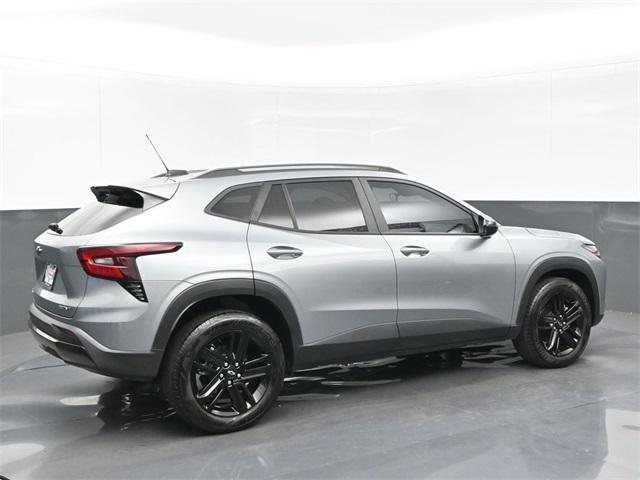 used 2025 Chevrolet Trax car, priced at $24,950