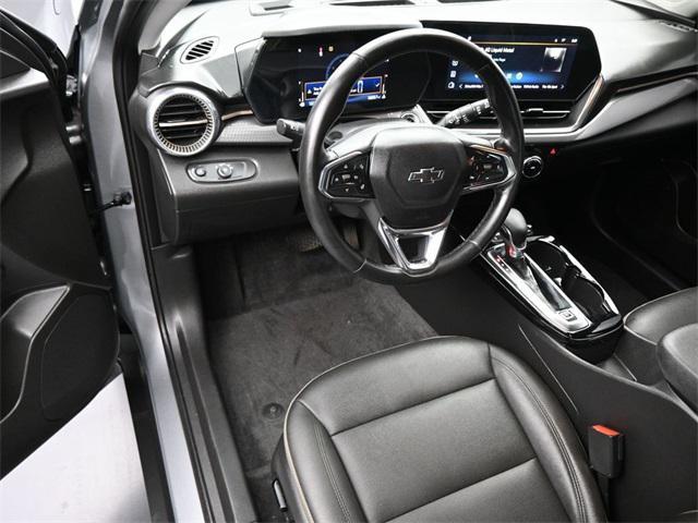 used 2025 Chevrolet Trax car, priced at $24,950