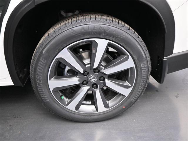 new 2025 Honda Pilot car, priced at $52,460