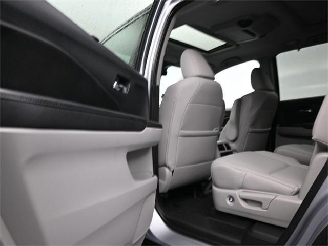 used 2021 Honda Pilot car, priced at $34,950