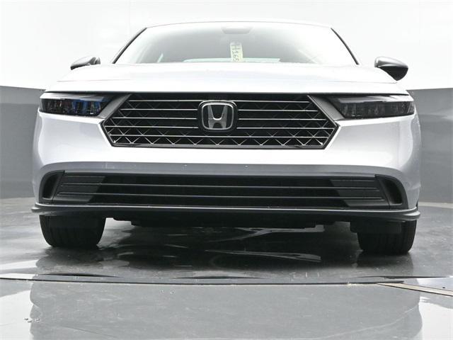 new 2025 Honda Accord Hybrid car, priced at $32,987