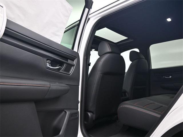 new 2026 Honda CR-V Hybrid car, priced at $40,575
