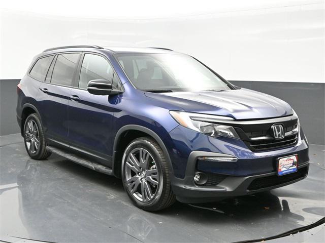 used 2022 Honda Pilot car, priced at $30,750