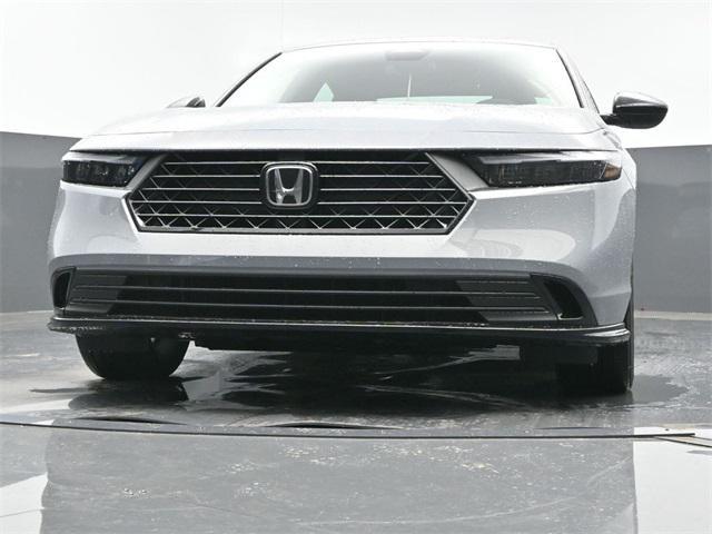 new 2025 Honda Accord Hybrid car, priced at $35,207