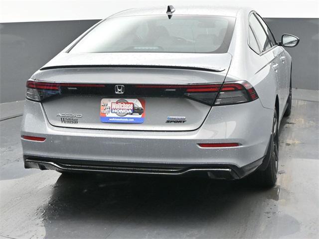 new 2025 Honda Accord Hybrid car, priced at $35,207