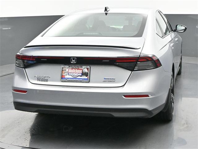 new 2025 Honda Accord Hybrid car, priced at $32,886