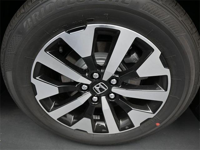 new 2025 Honda Odyssey car, priced at $42,670