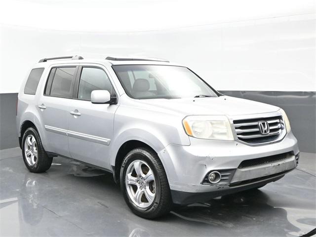 used 2013 Honda Pilot car, priced at $12,500