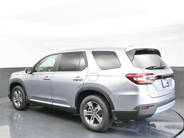 new 2025 Honda Pilot car, priced at $46,040