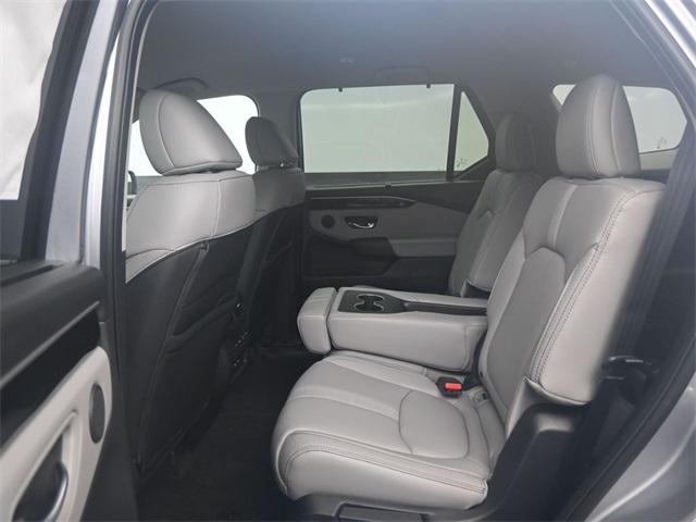 new 2025 Honda Pilot car, priced at $46,040