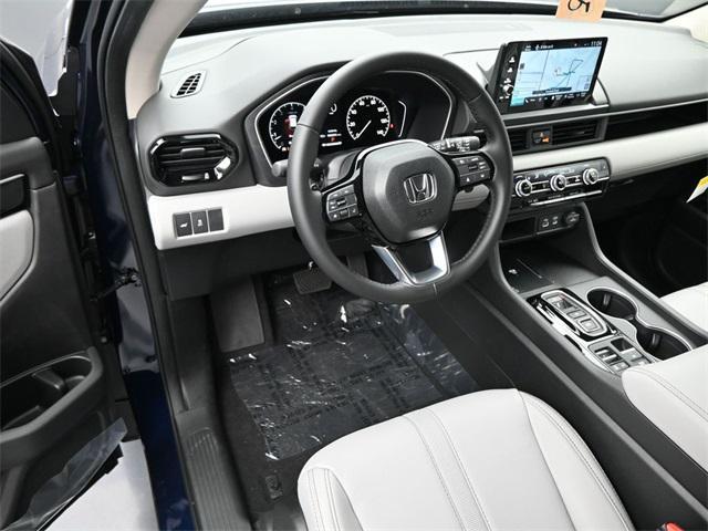 new 2025 Honda Pilot car, priced at $51,985