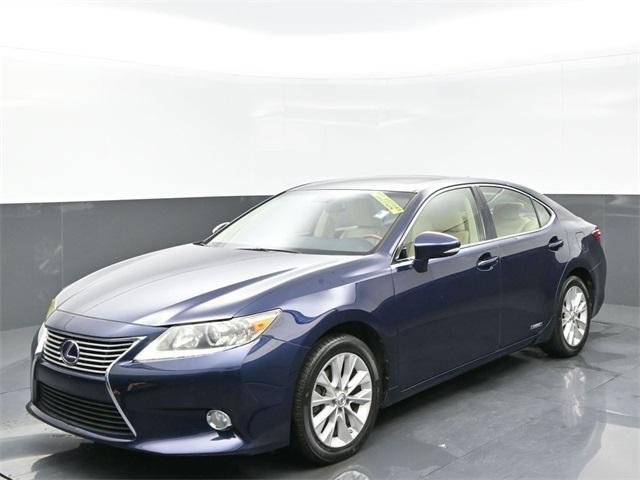 used 2013 Lexus ES 300h car, priced at $8,950