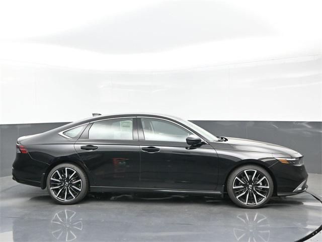 new 2025 Honda Accord Hybrid car, priced at $38,531