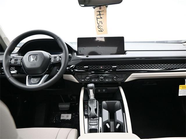 new 2025 Honda Accord Hybrid car, priced at $39,087