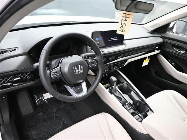 new 2025 Honda Accord Hybrid car, priced at $39,087
