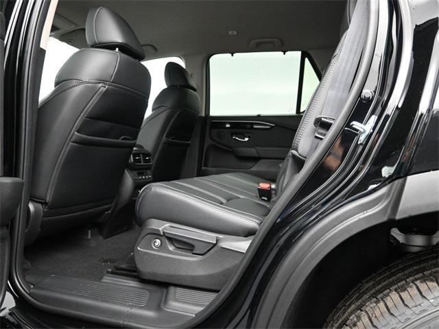 new 2025 Honda Pilot car, priced at $41,980