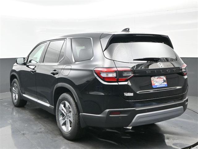 new 2025 Honda Pilot car, priced at $41,980