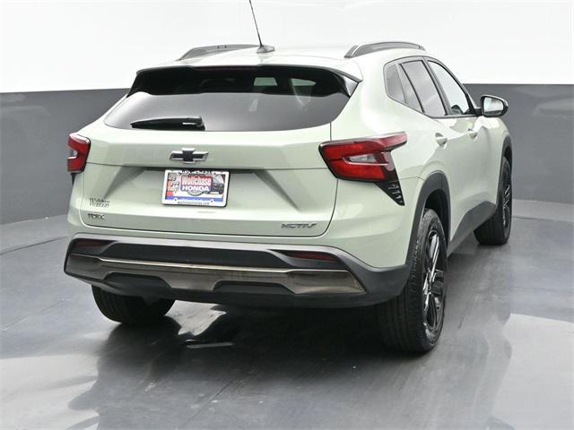 used 2025 Chevrolet Trax car, priced at $25,950