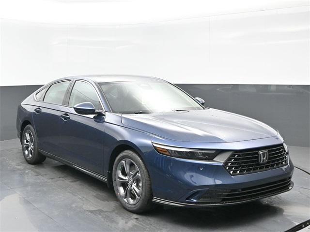new 2025 Honda Accord Hybrid car, priced at $34,317