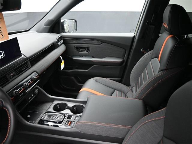 new 2026 Honda Passport car, priced at $50,400