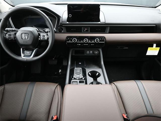 new 2025 Honda Pilot car, priced at $53,530