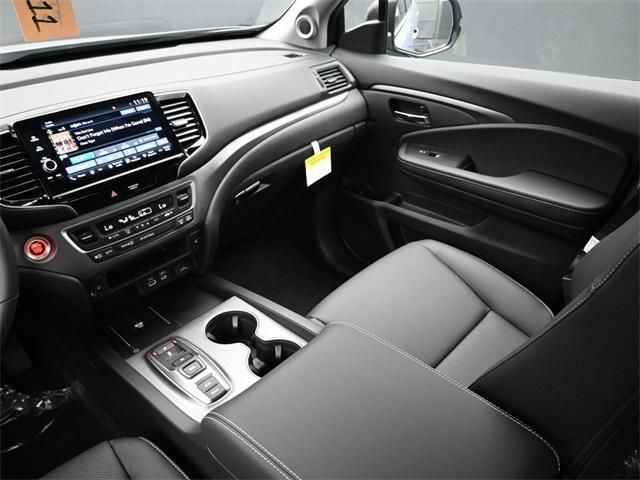 new 2025 Honda Ridgeline car, priced at $41,264