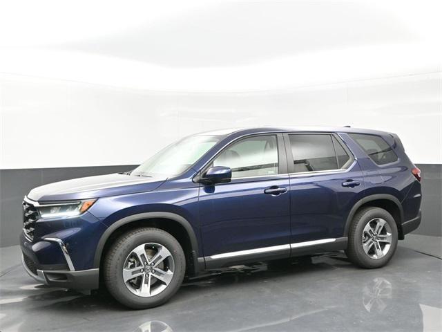 new 2025 Honda Pilot car, priced at $46,040