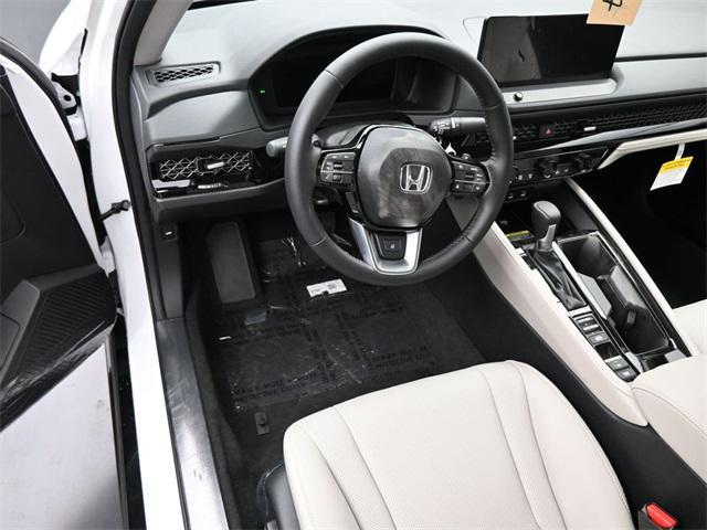 new 2025 Honda Accord Hybrid car, priced at $39,188