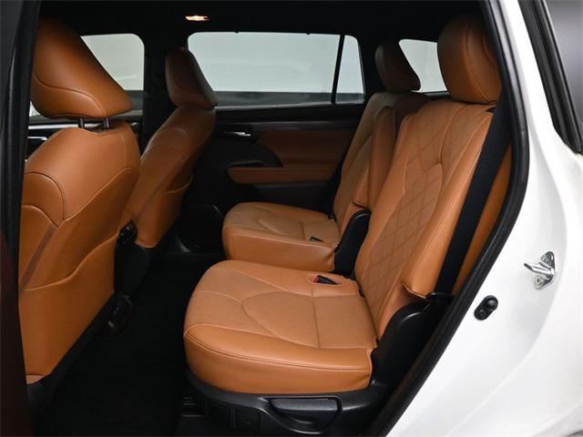 used 2021 Toyota Highlander car, priced at $37,950