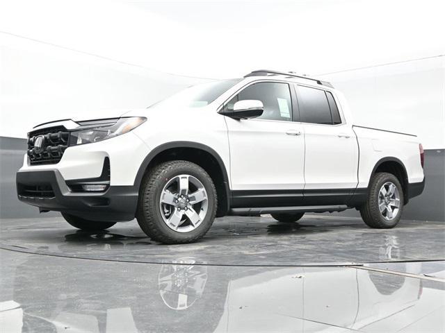 new 2025 Honda Ridgeline car, priced at $44,689