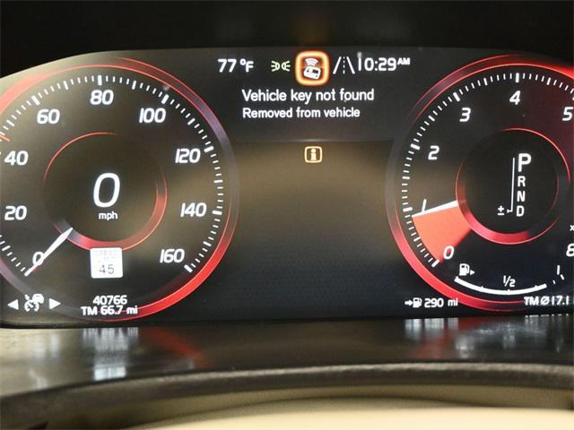 used 2022 Volvo XC90 car, priced at $37,750