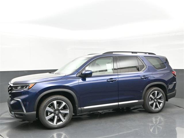 new 2025 Honda Pilot car, priced at $48,715