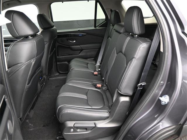 new 2025 Honda Pilot car, priced at $47,940