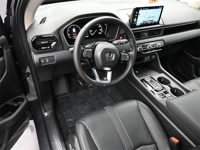 new 2025 Honda Pilot car, priced at $47,940