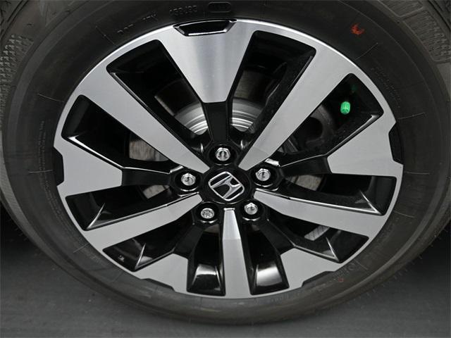 new 2026 Honda Odyssey car, priced at $43,825