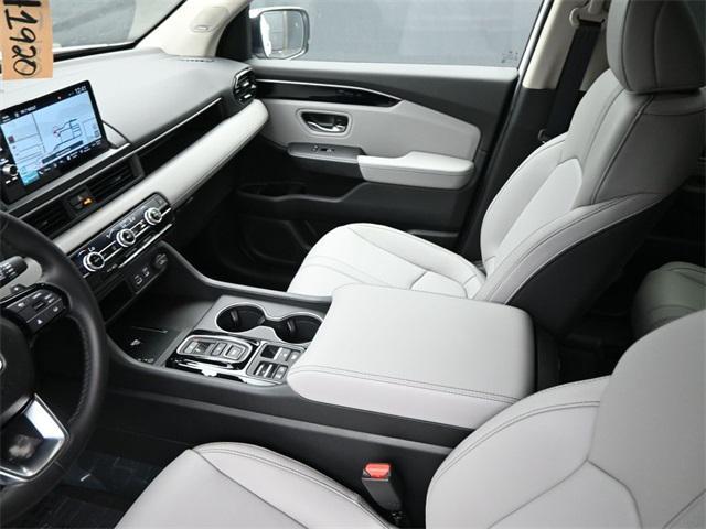 new 2025 Honda Pilot car, priced at $50,340