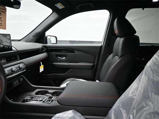 new 2025 Honda Pilot car, priced at $50,340