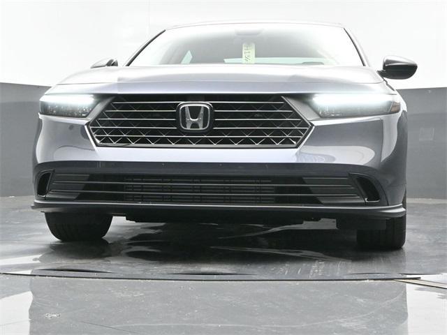 new 2025 Honda Accord car, priced at $29,993