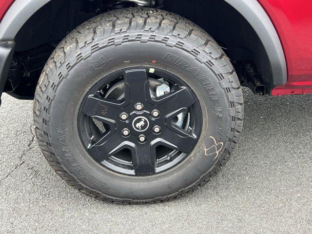 new 2025 Ford Bronco car, priced at $46,184