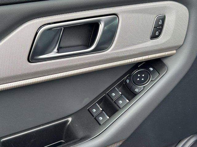 new 2025 Ford Explorer car, priced at $44,078
