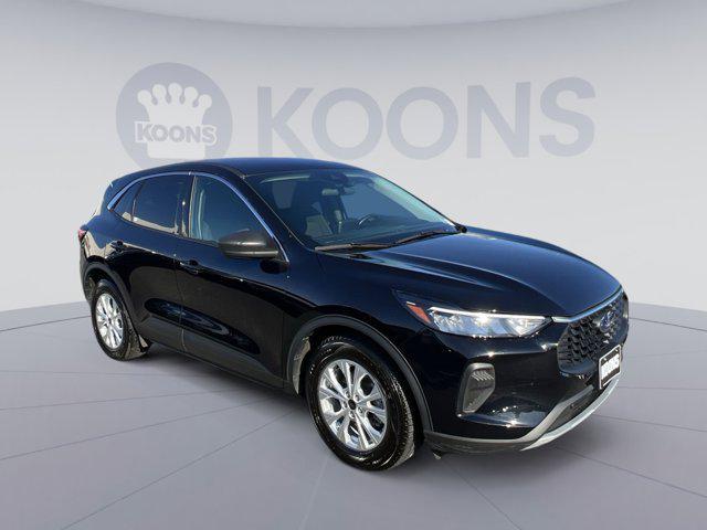 used 2023 Ford Escape car, priced at $19,000