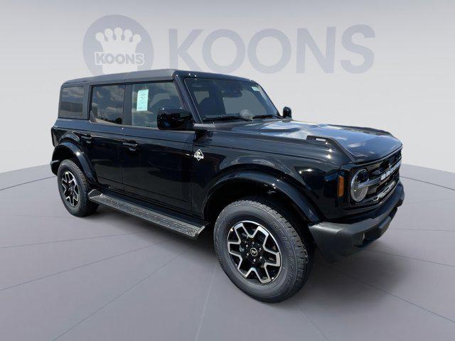 new 2025 Ford Bronco car, priced at $48,092