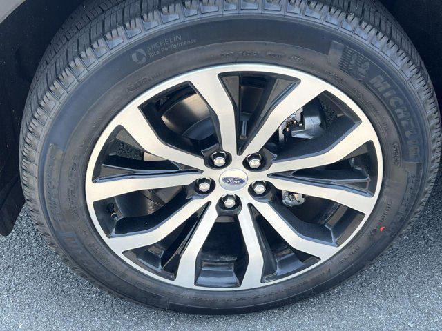 new 2025 Ford Explorer car, priced at $45,305