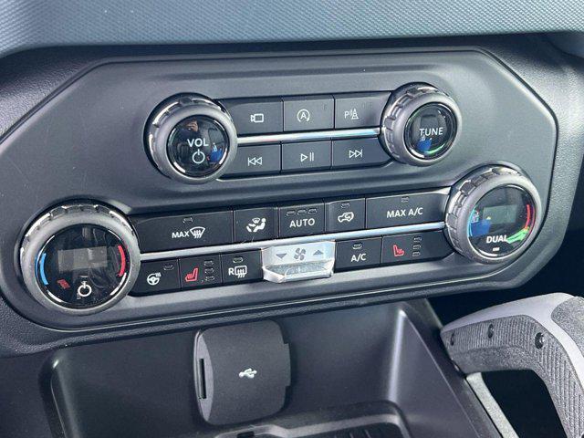 new 2024 Ford Bronco car, priced at $48,895