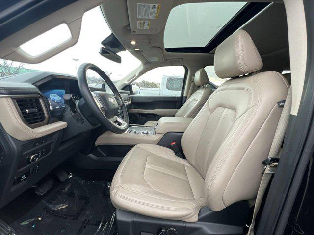 used 2022 Ford Expedition car, priced at $39,500