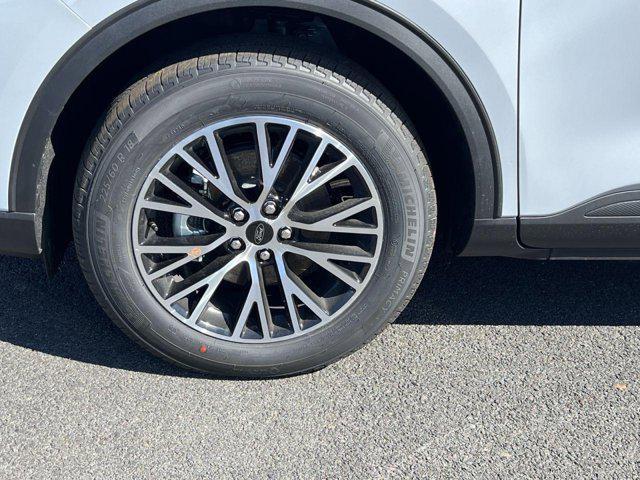 new 2025 Ford Escape PHEV car, priced at $37,061