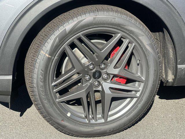 new 2025 Ford Explorer car, priced at $54,860