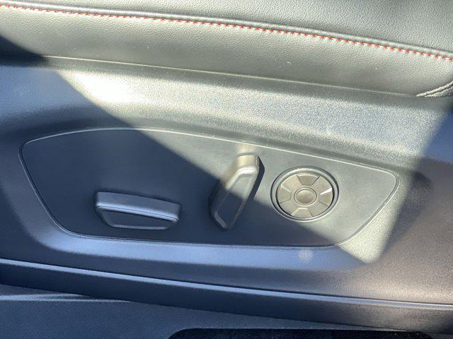 new 2025 Ford Explorer car, priced at $54,860