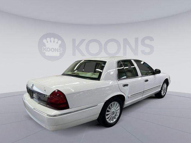 used 2008 Mercury Grand Marquis car, priced at $8,900