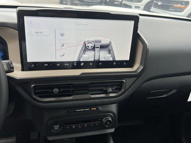 new 2025 Ford Bronco Sport car, priced at $30,306